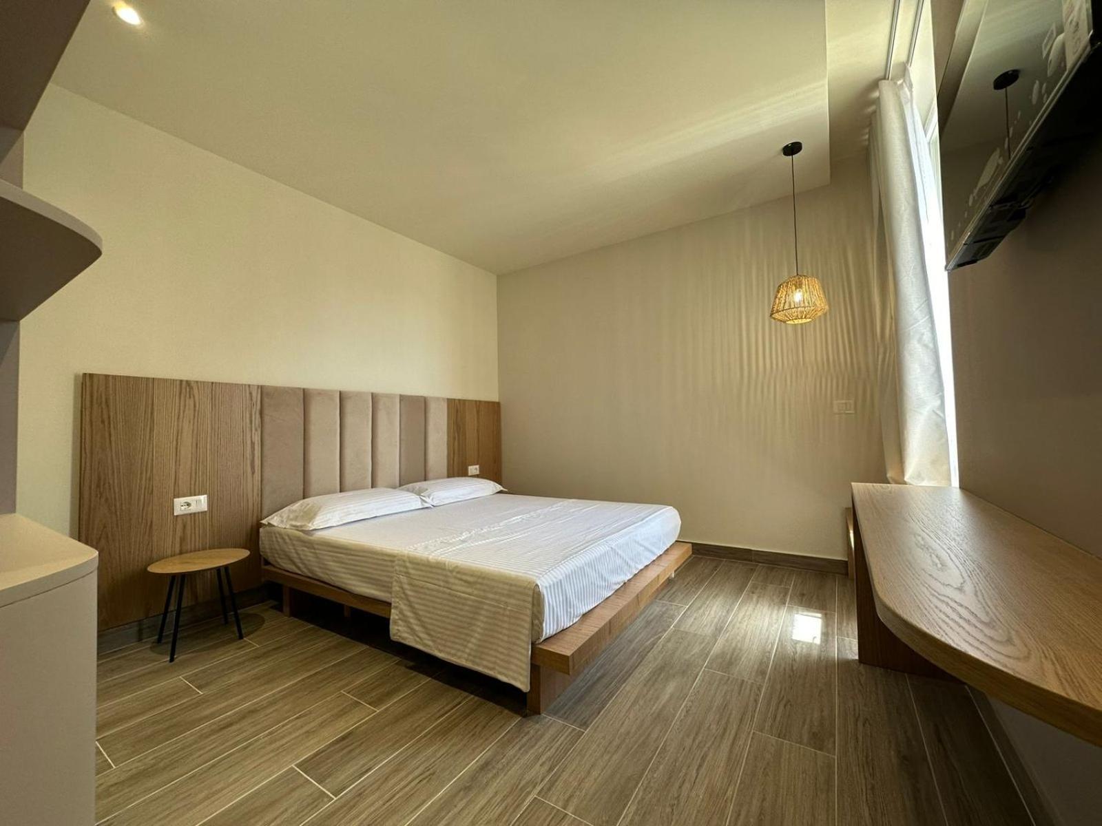 Oni Rooms Saranda Kültér fotó